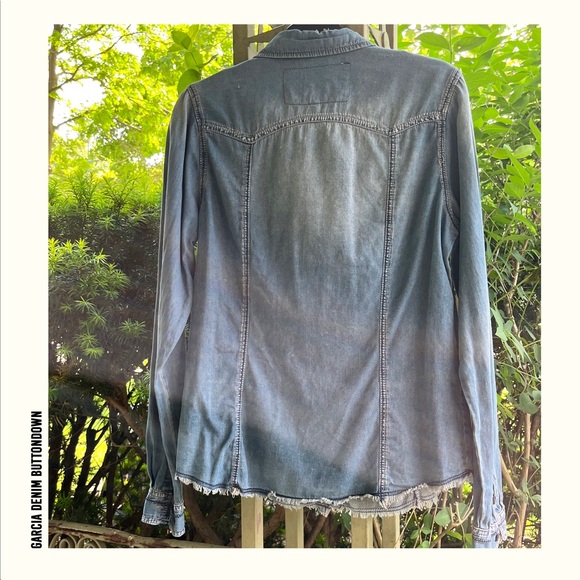 Garcia Denim Buttondown - Picture 3 of 6
